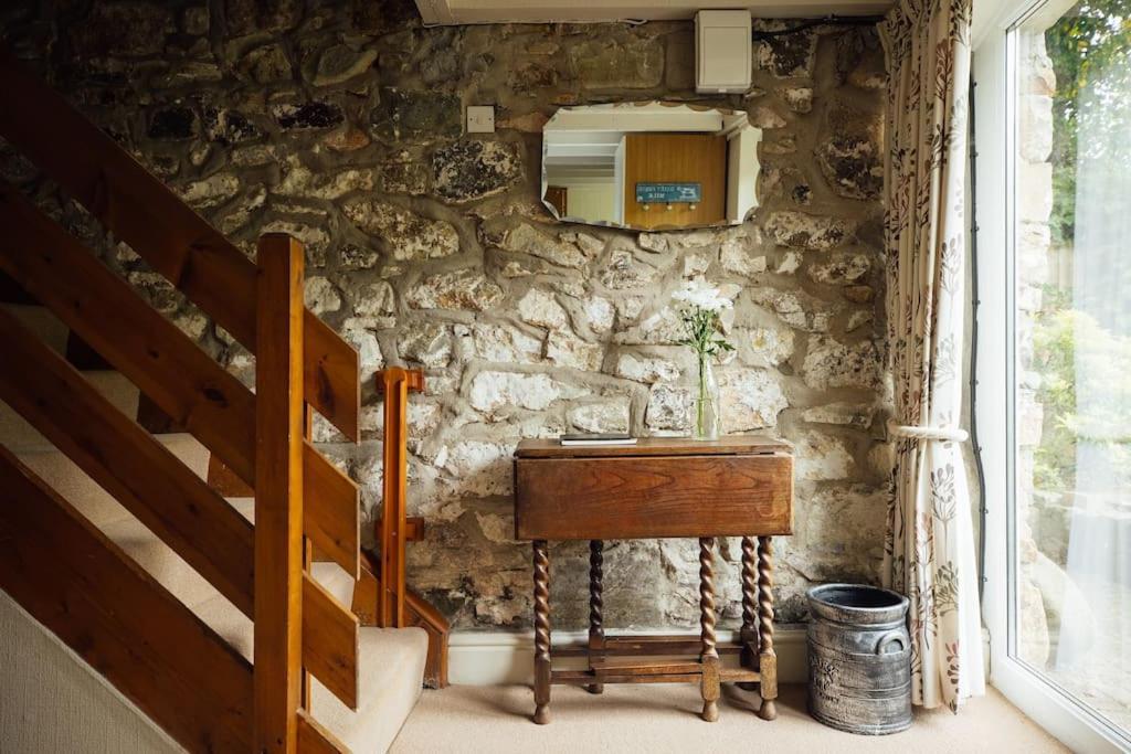 Dairy Cottage At Scolton Cottages - Indoor Pool 哈佛威斯特 外观 照片