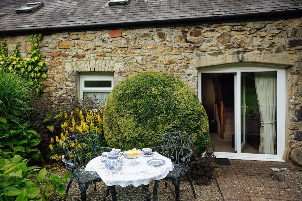 Dairy Cottage At Scolton Cottages - Indoor Pool 哈佛威斯特 外观 照片